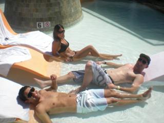 Megan Olivi feet photo thumbnail
