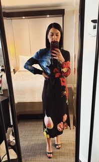 Megan Olivi feet photo 10
