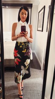 Megan Olivi feet photo 8