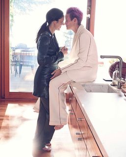 Megan Rapinoe feet photo 18
