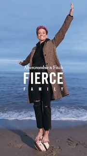 Megan Rapinoe feet photo 12
