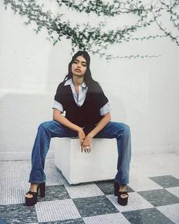 Megan Suri feet photo 20