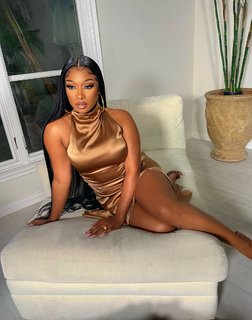 Megan Thee Stallion feet photo thumbnail