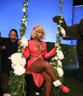 Megan Thee Stallion feet photo thumbnail