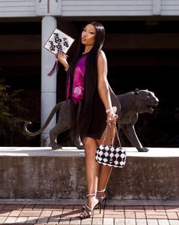 Megan Thee Stallion feet photo thumbnail