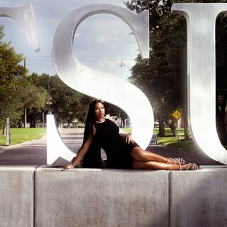 Megan Thee Stallion feet photo thumbnail