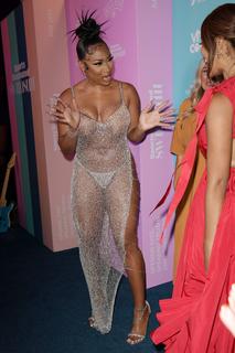Megan Thee Stallion feet photo thumbnail