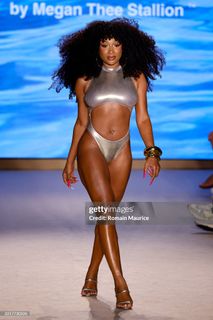 Megan Thee Stallion feet photo thumbnail