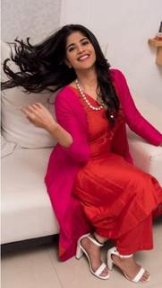 Megha Akash feet photo 17