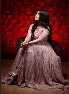 Megha Akash feet photo 16