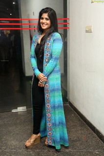 Megha Akash feet photo 17