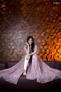 Megha Akash feet photo 18