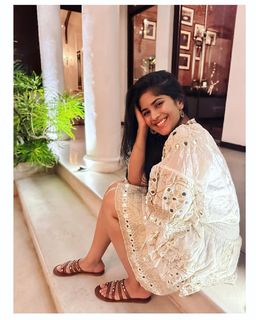Megha Akash feet photo 14