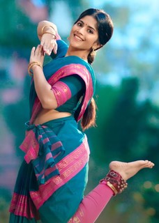 Megha Akash feet photo 3