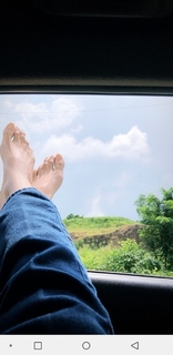 Megha Gupta feet photo thumbnail