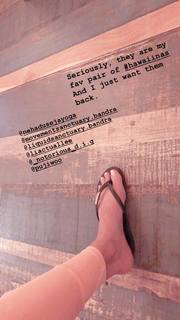 Megha Gupta feet photo thumbnail