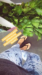 Megha Gupta feet photo thumbnail