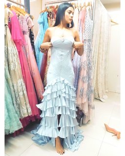 Megha Gupta feet photo thumbnail