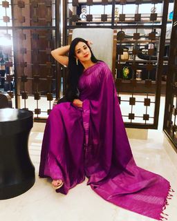 Megha Gupta feet photo thumbnail