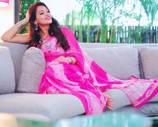 Megha Gupta feet photo thumbnail