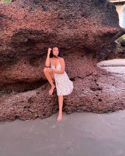 Megha Gupta feet photo thumbnail