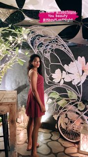 Megha Gupta feet photo thumbnail