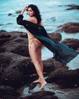 Megha Gupta feet photo thumbnail