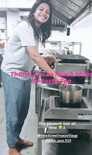 Megha Gupta feet photo thumbnail