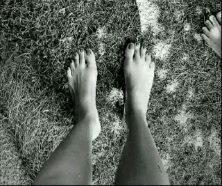 Megha Gupta feet photo thumbnail