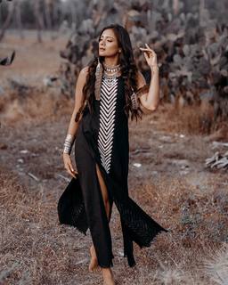 Megha Gupta feet photo thumbnail