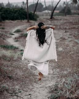 Megha Gupta feet photo thumbnail