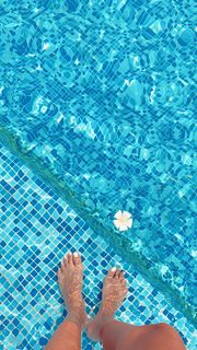 Megha Gupta feet photo thumbnail