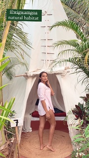 Megha Gupta feet photo thumbnail