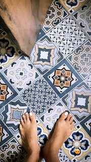 Megha Gupta feet photo thumbnail