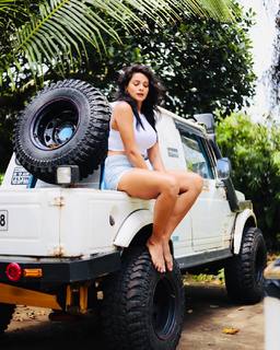 Megha Gupta feet photo thumbnail