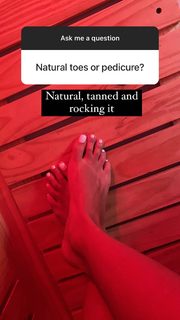 Megha Gupta feet photo thumbnail