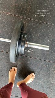 Megha Gupta feet photo thumbnail