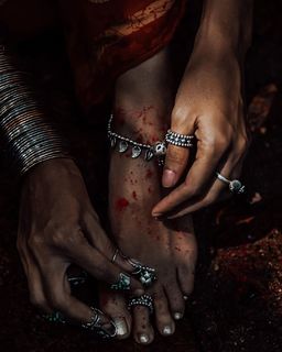 Megha Gupta feet photo thumbnail