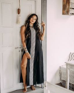 Megha Gupta feet photo thumbnail