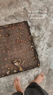 Megha Gupta feet photo thumbnail