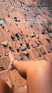 Megha Gupta feet photo thumbnail