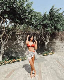 Megha Gupta feet photo thumbnail