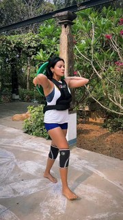 Megha Gupta feet photo thumbnail