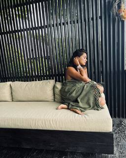 Megha Gupta feet photo thumbnail