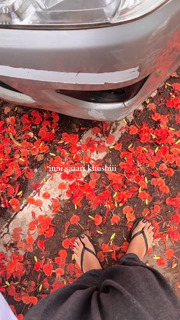 Megha Gupta feet photo thumbnail