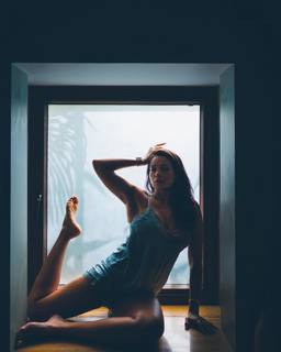 Megha Gupta feet photo thumbnail