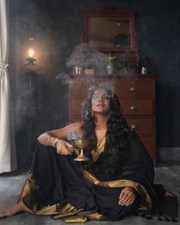 Megha Gupta feet photo thumbnail