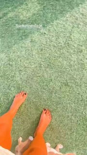 Megha Gupta feet photo thumbnail