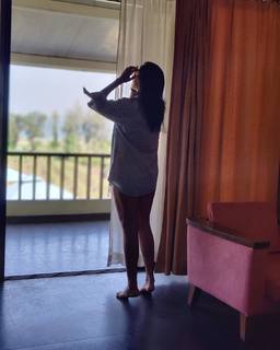 Megha Gupta feet photo thumbnail