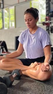 Megha Gupta feet photo thumbnail